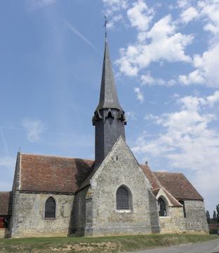 Vue méridionale de l'église de Saint-Christophe-sur-Avre (27).