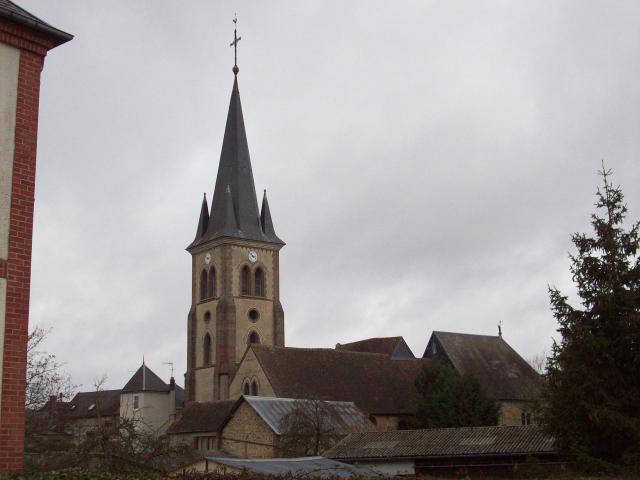 Église Saint-Just de Bourth.