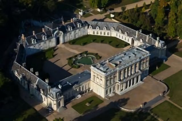 Château de Bizy vu du ciel 2