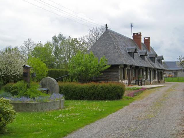 Maison dans la campagne normande