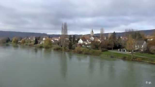 Passage de la Marne à Azy sur Marne