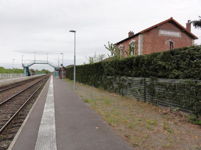 Crépy-Couvron (Aisne) la gare